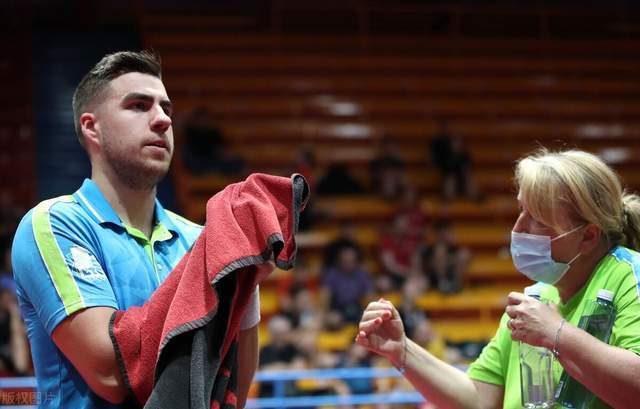 依旧没能改 依旧没能改