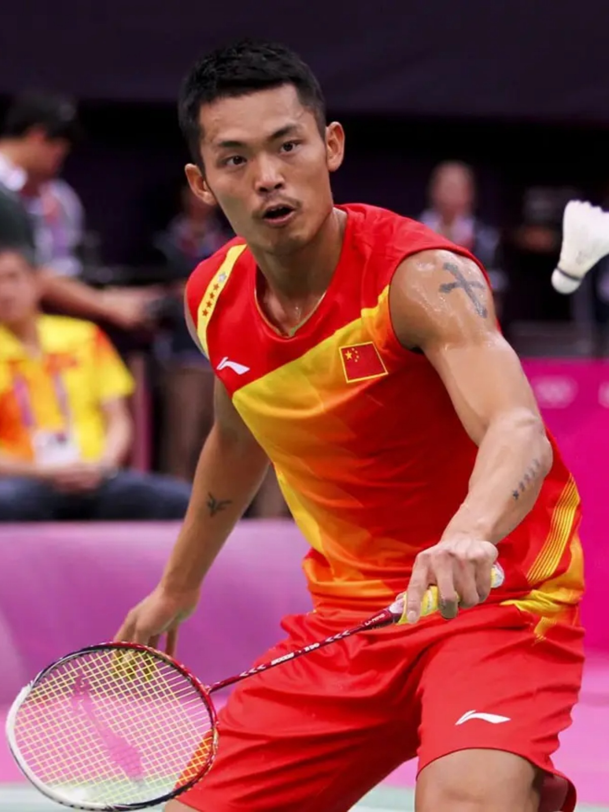 也让球迷吃 也让球迷吃