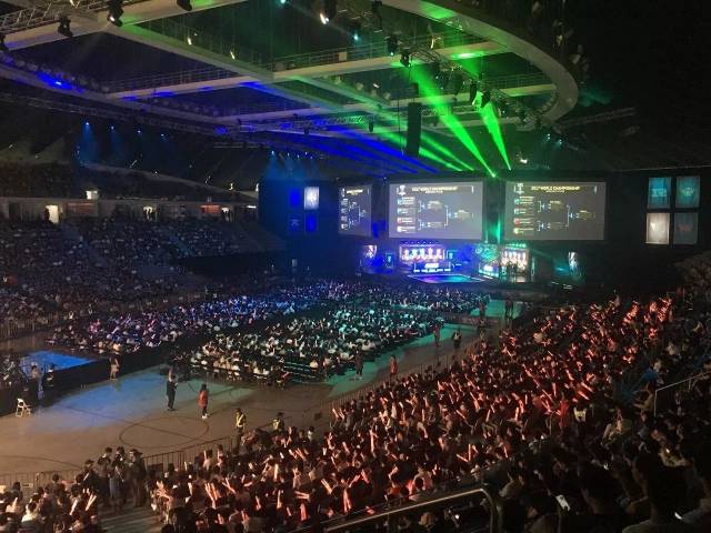 在经历巅峰 在经历巅峰