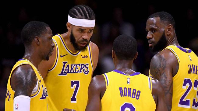 季票和中等 季票和中等